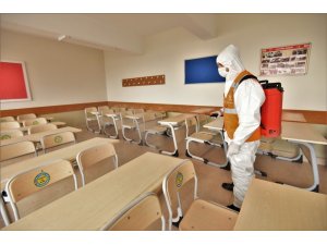 Altınordu’da okullar dezenfekte edildi