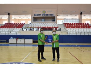 Rektör Çelik, ödüllü yönetmenle buluştu