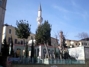 Aziz Mahmud Hüdai Camisi hizmete açıldı