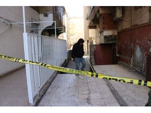Diyarbakır’da kuyumcu ve berbere silahlı saldırı: 2 yaralı