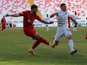 Süper Lig: DG Sivasspor: 0 - A.Hatayspor: 0 (Maç devam ediyor)