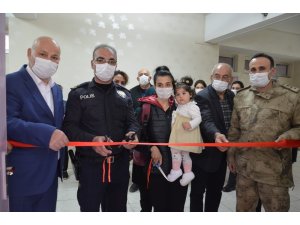 Şehit polis Anıl Kemal Kurtul adına kütüphane açıldı