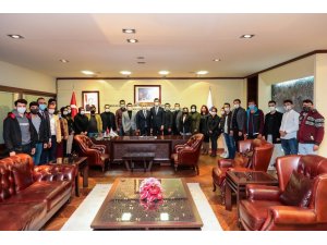 Gençlik kollarından Başkan Zolan’a ziyaret