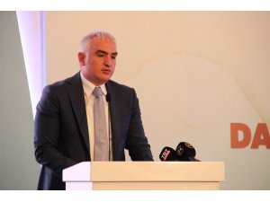 Kültür ve Turizm Bakanı Ersoy: "Dünya bilgi üzerinden dizayn ediliyor"