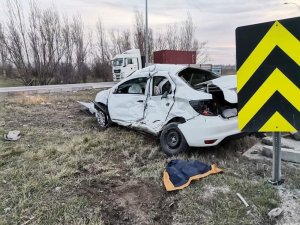 İnönü’de trafik kazası, 1 ölü 1 yaralı