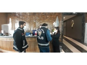 Kadıköy’de kısıtlama günü korona virüs denetimi