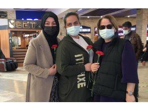 Highway Alışveriş Merkezi kadın misafirlerini unutmadı