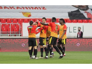 Süper Lig: Göztepe: 1 - BB Erzurumspor: 0 (İlk Yarı)