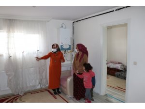 Gaziantep’te iki çocuğuyla sokakta kalan anneye yardım eli