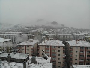 Çankırı’da Mart ayında sürpriz kar yağışı