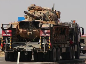 Suriye sınırına zırhlı araç sevkiyatı