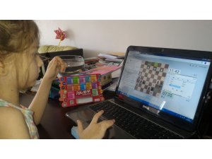 Salihli’de online satranç maratonu başladı