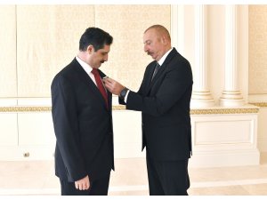 Aliyev’den görev süresi dolan Büyükelçi Erkan Özoral’a Dostluk Nişanı