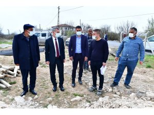 Yeşilyurt Belediyesi, Suluköy’lü gençlerin ‘futbol sahası’ talebini yerine getiriyor