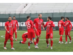 2 Lig: Hekimoğlu Trabzon FK:0 - Kocaelispor:0