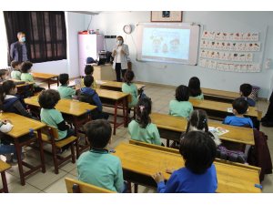 MKÜ araştırma hastanesinden okullara hijyen desteği