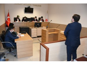 Anadolu Adliyesi’nde hakim ve savcı adaylarından kurgusal duruşma