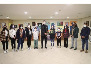 Başkan Gökhan Yüksel, ‘Sanat Akademisi Resim Öğrencileri Sergisi’nin açılışına katıldı