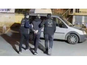 İzmir merkezli FETÖ operasyonunda 27 tutuklama