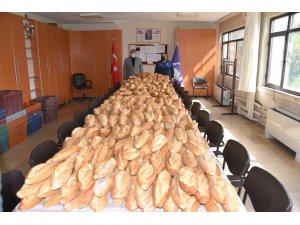 Manisa’da açıkta satılan binlerce ekmeğe el konuldu