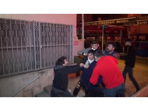 Bursa’da antikacı dükkanındaki yangın sırasında büyük kavga