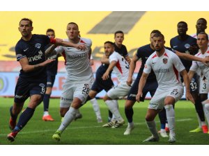 Süper Lig: Gaziantep FK: 0 - Kasımpaşa: 1 (İlk Yarı)