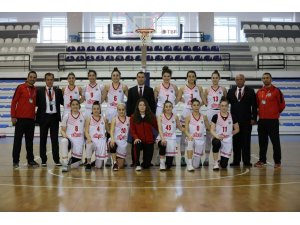 Turgutlu Belediyespor Kadın Basketbol takımı ilk deplasman maçına çıkıyor
