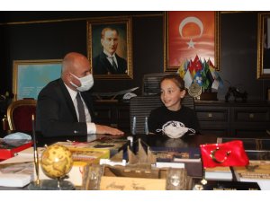 Tekkeköy’de başkanlık koltuğuna Mihrap Aktaş oturdu