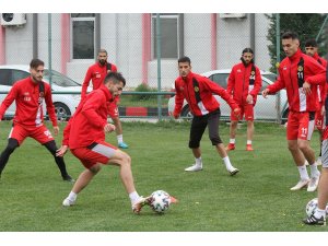 Eskişehirspor, Beypiliç Boluspor maçı hazırlıklarını tamamladı