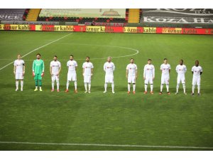 Sivasspor’da 4 futbolcu ceza sınırında!