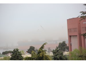 Samsun Limanı toz duman