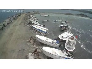 Hatay’da oluşan gel-git balıkçı teknelerini sürükledi