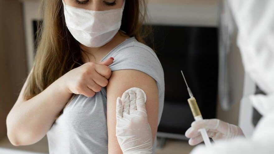 Savaşçı: Aşının yan etkileri 2 günden fazla sürerse test yaptırılmalı