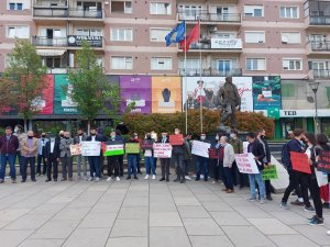 Kosovalılardan Filistin halkına destek yürüyüşü