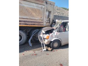 Simav’da trafik kazası: 1 ölü, 1 yaralı