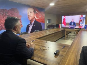 Cumhurbaşkanı Erdoğan’ın da katıldığı video konferans toplantısında yer aldı
