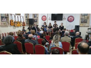 Kosova’da, 19 Mayıs kutlaması