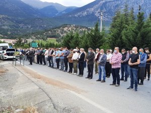 Atlas Okyanusu’nda ölen Türk kaptan son yolculuğuna uğurlandı