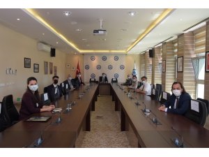 İTÜ Mezunlar Derneği’nden Rektör Prof. Dr. Kemal Şenocak’a ziyareti