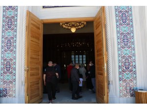 Erdoğan’ın açtığı Uzun Mehmet Camii’ne ziyaretçi akını