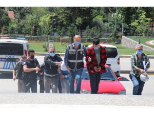 Bolu’da silahlı gasp yapan 3 kişi adliyeye sevk edildi