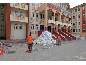 Talas Belediyesi okulları yeniliyor