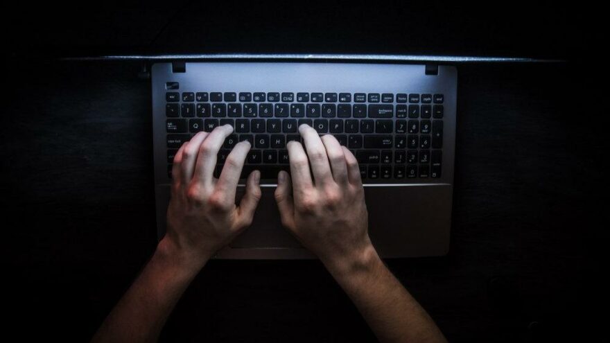 Hackerların yeni saldırısı: 3.25 milyon bilgisayardan ödeme bilgileri ele geçirildi