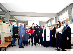 Gürkan’dan girişimci kadın kooperatifine ziyaret