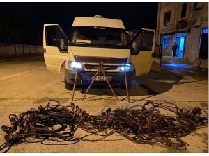 Fabrikadan 70 bin TL’lik kablo çalan hırsız sevgililer serbest kaldı