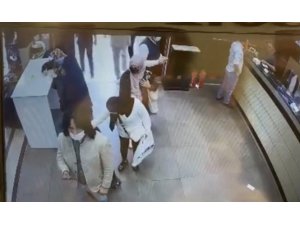 Fatih’te Arap turistler Çeçen turisti böyle soydu