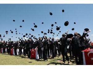Aksaray’da 391 kadın polis için mezuniyet töreni düzenlendi