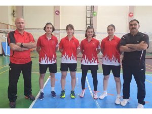 Erzincanlı sporcular Badminton Milli Takımının vazgeçilmezi oldu