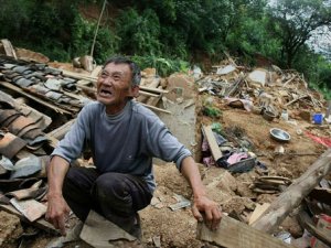 Çin'deki depremde ölü sayısı 589'a yükseldi