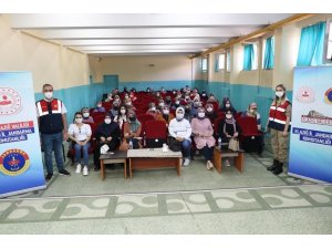 Elazığ’da ‘En İyi Narkotik Polisi Anne’ projesi